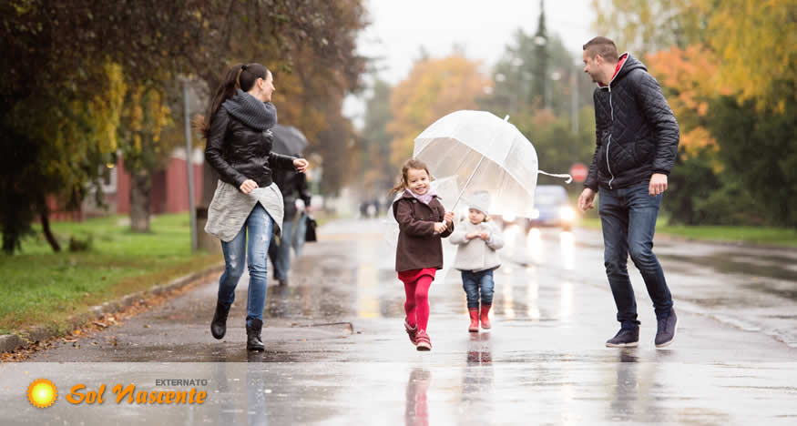 Chegou o Inverno: Vento, Chuva e Muita Diversão!