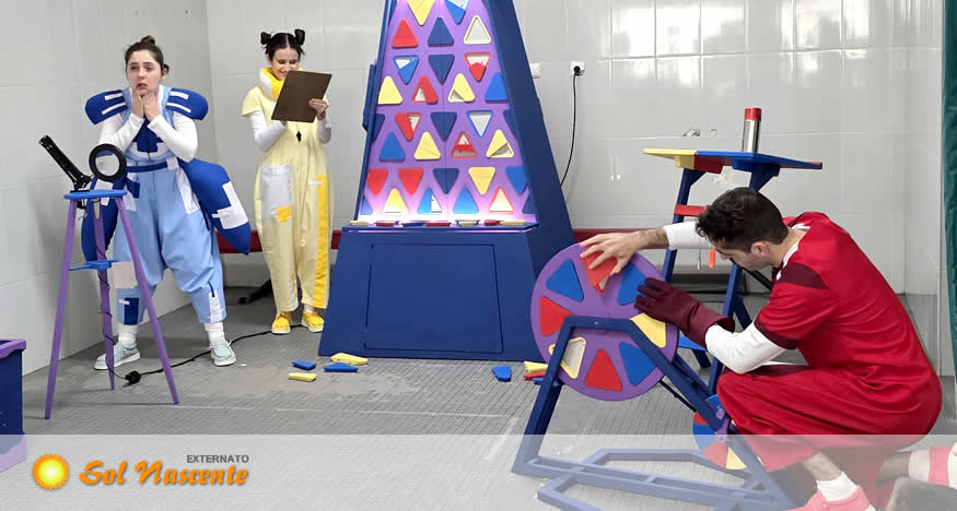 O Valor do Trabalho de Equipa no Teatro e na Vida Escolar. Externato Sol Nascente