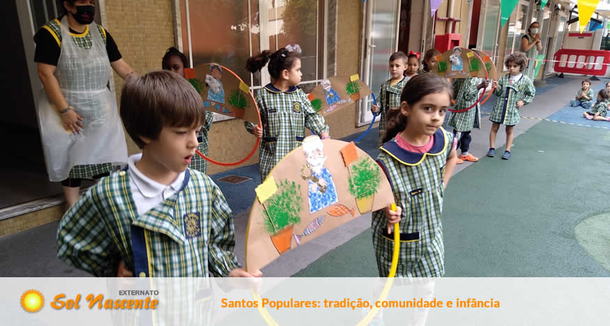 Santos Populares: tradição, comunidade e infância